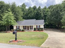 featured image of 32 Lee Rd