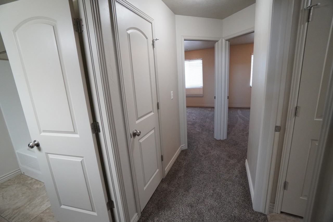 4328 Ws #2D - Photo 3 of 5