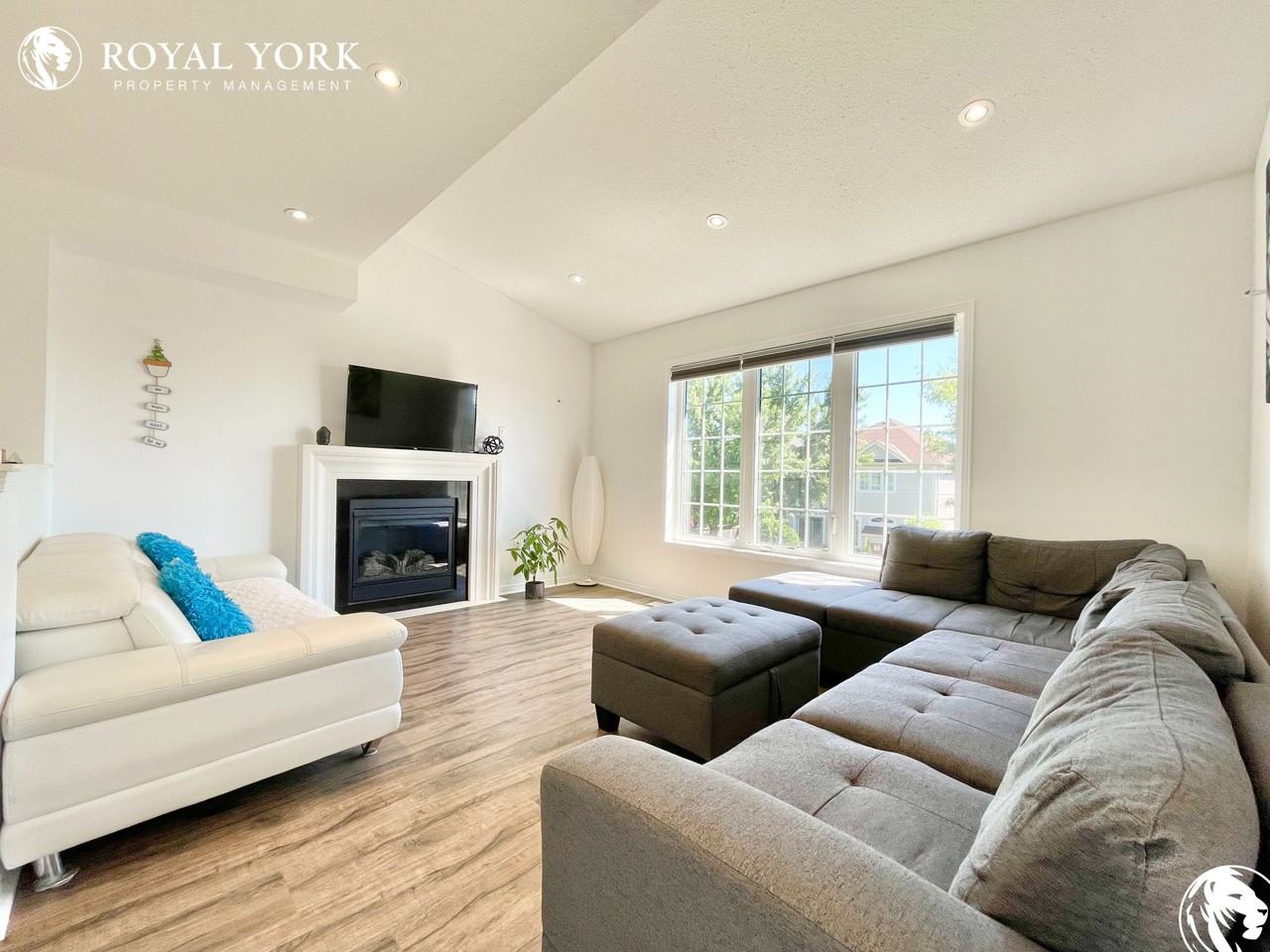 1176 Edward Bolton Cres #1 - Photo 2 of 35