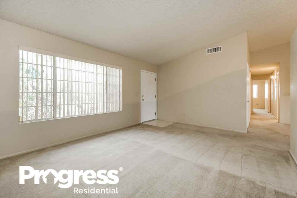 7591 S Falster Ave - Photo 3 of 16