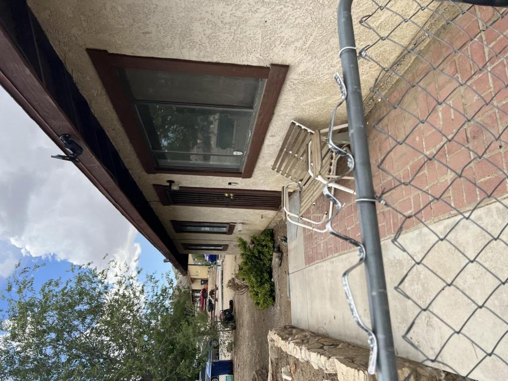 40323 162nd St E - Photo 3 of 34