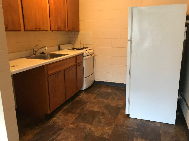 Harper Apartments - Photo 4 of 6
