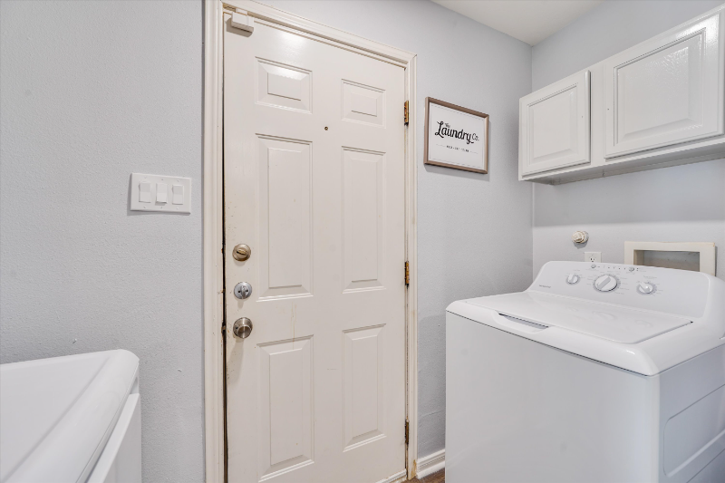 23311 Richards Rd #11A - Photo 6 of 17