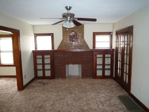 122 Bouquet Ave - Photo 3 of 5