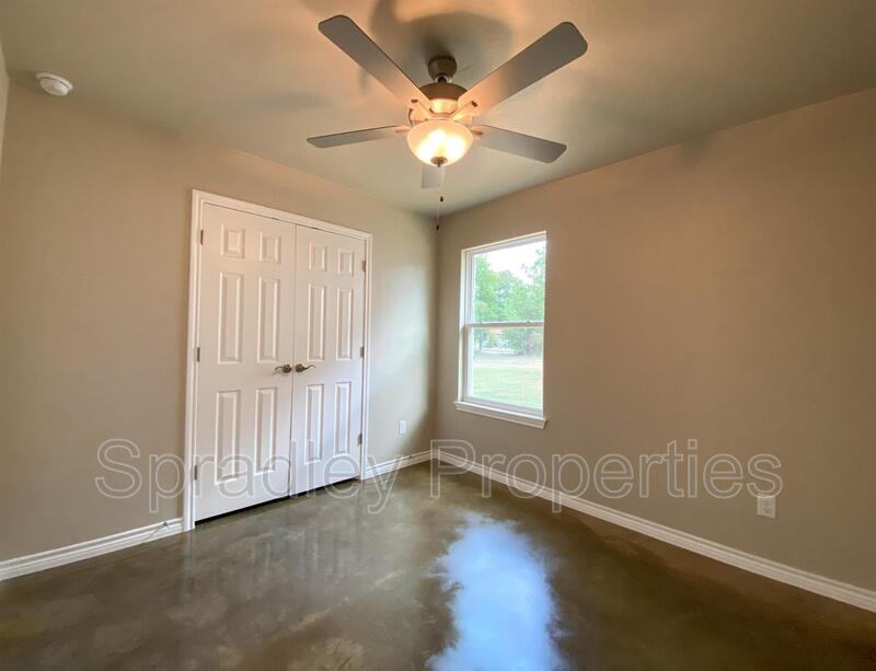 502 N 3rd St Unit B - Photo 5 of 10