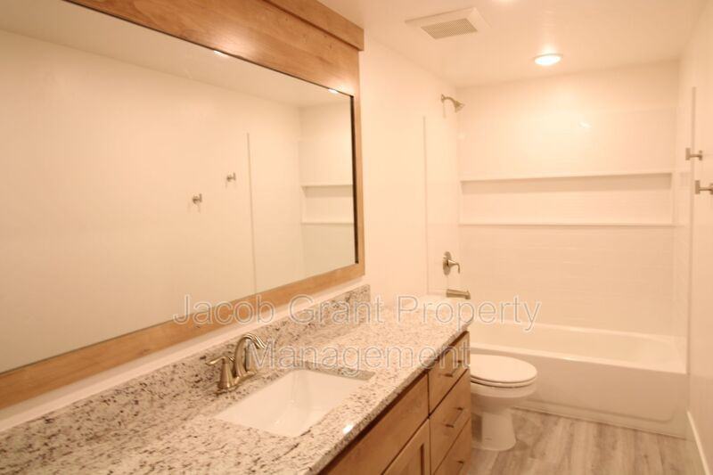 5876 Rammell Rd - Photo 7 of 12