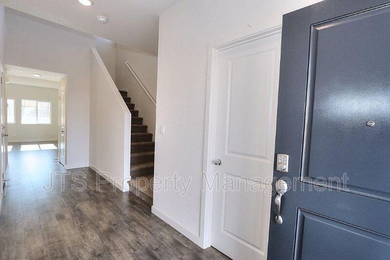 716 Franklin St - Photo 2 of 50