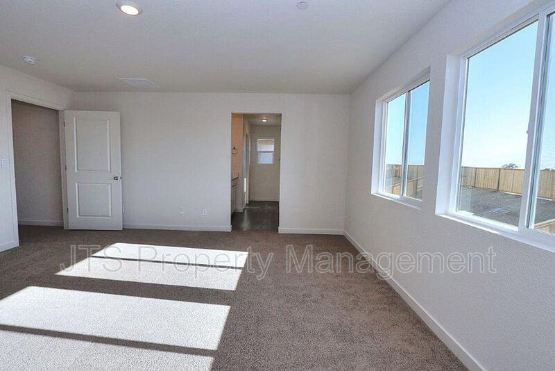 716 Franklin St - Photo 2 of 50