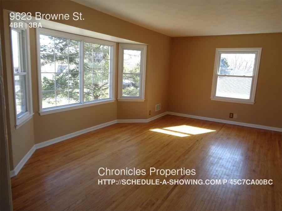 9623 Browne St - Photo 2 of 11