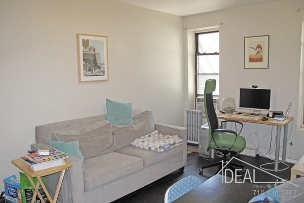 408 E 4th St 4 - Photo 2 of 7