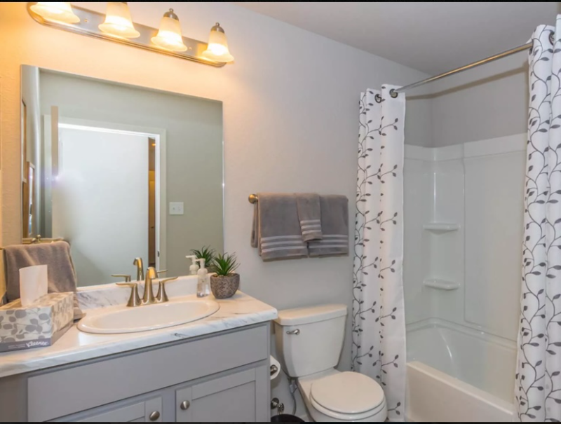 5041 Woodstream Dr - Photo 7 of 9