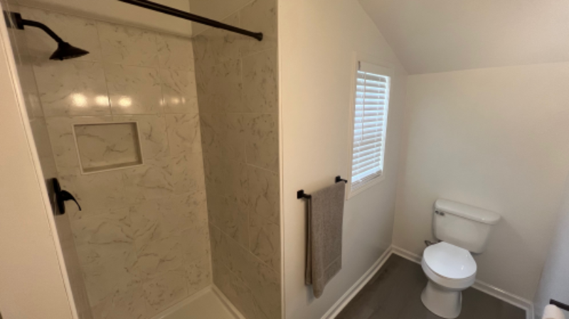 1012 Elm St - Photo 7 of 11