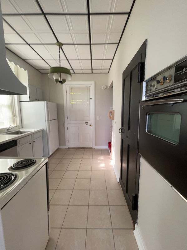 9 Terminal Rd #2 - Photo 3 of 14