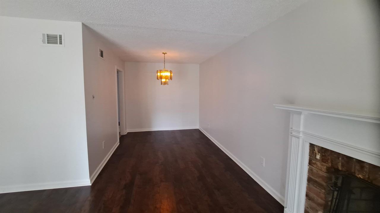 8505 Lyn Ave #1 - Photo 3 of 18