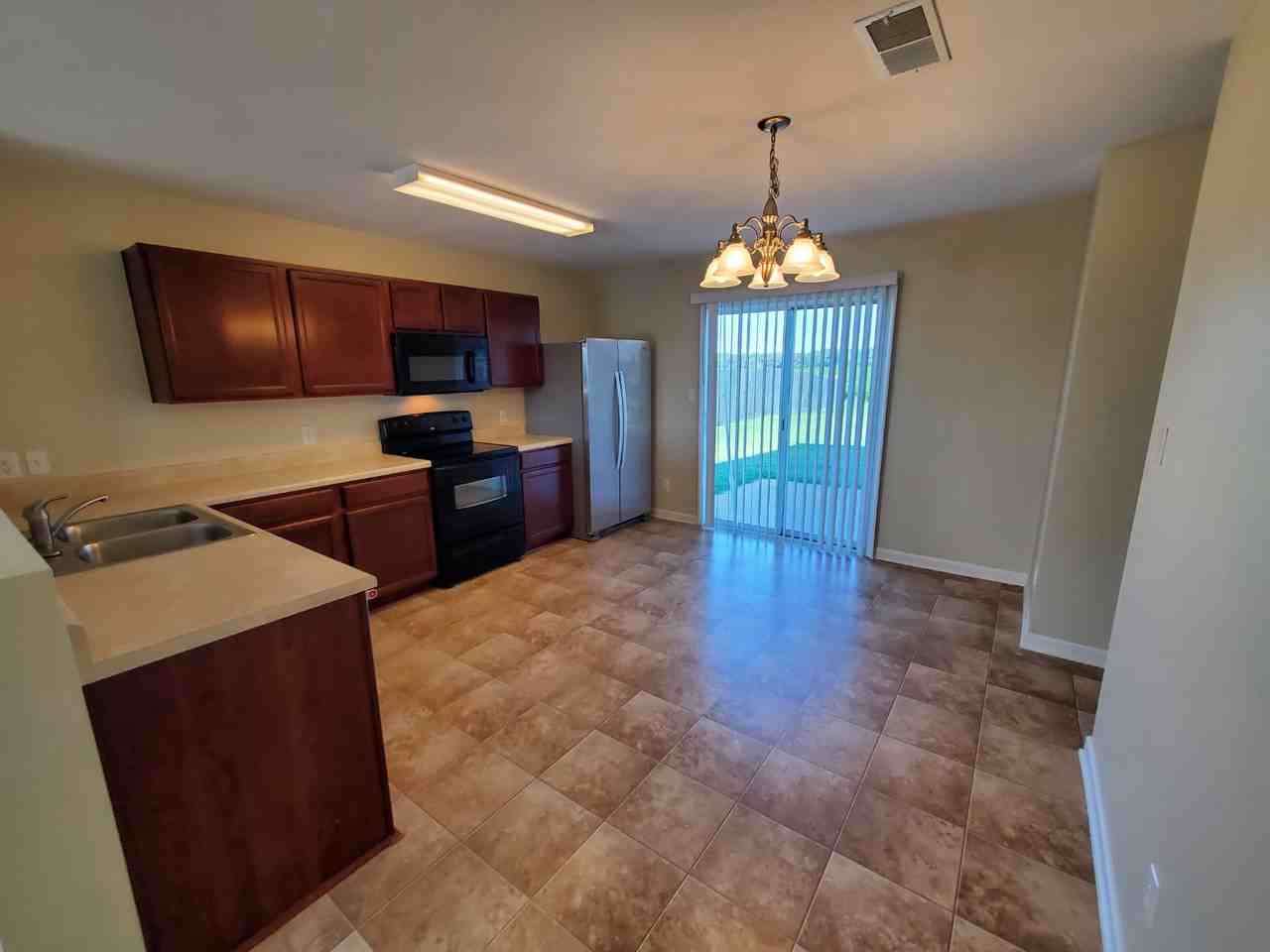 3465 Avalon Lake Drive Southwest #1 - Photo 6 of 26