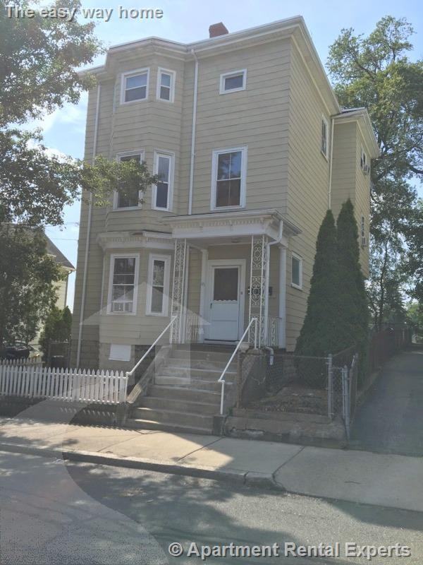 65 Clarendon Ave #3 - Photo 2 of 5