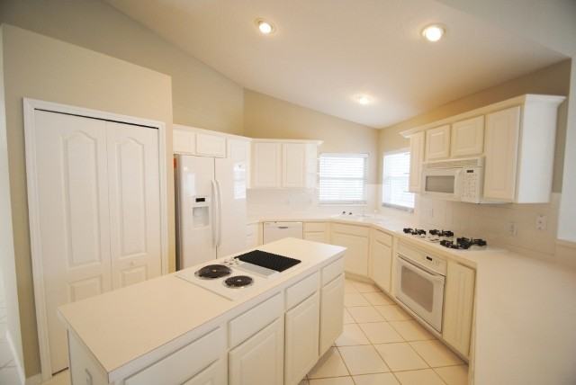 5725 Sheffield Pl - Photo 2 of 9