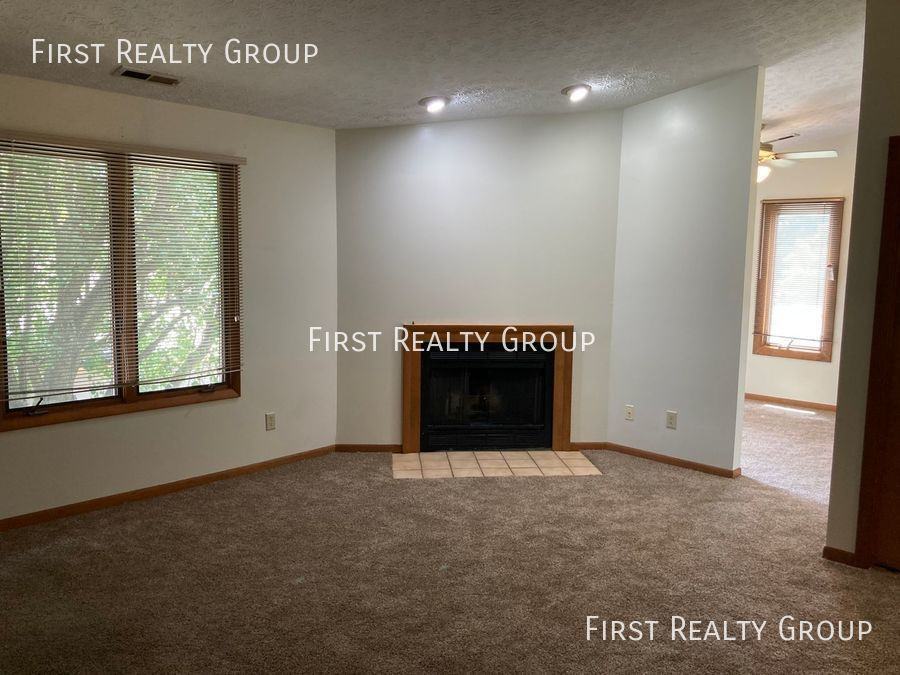 1318 Lyons Road - Photo 4 of 16