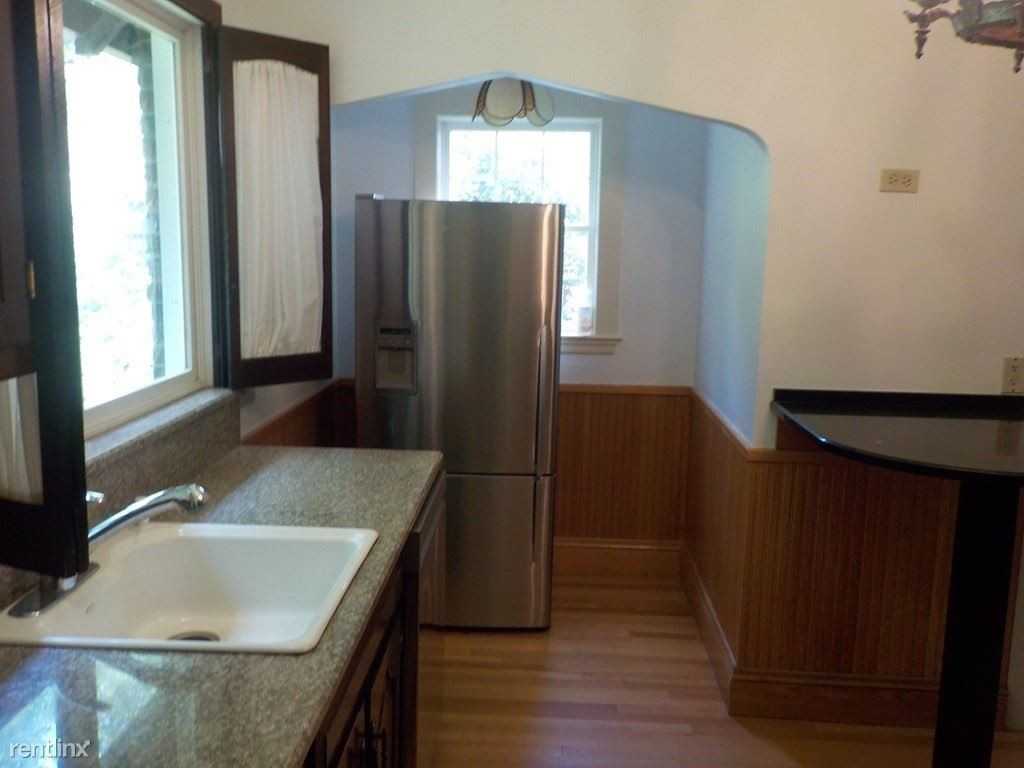 22 Ivy Rd - Photo 2 of 28