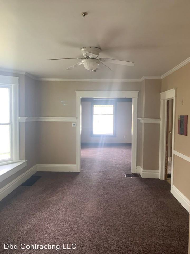 612 Prospect Ave - Photo 2 of 11