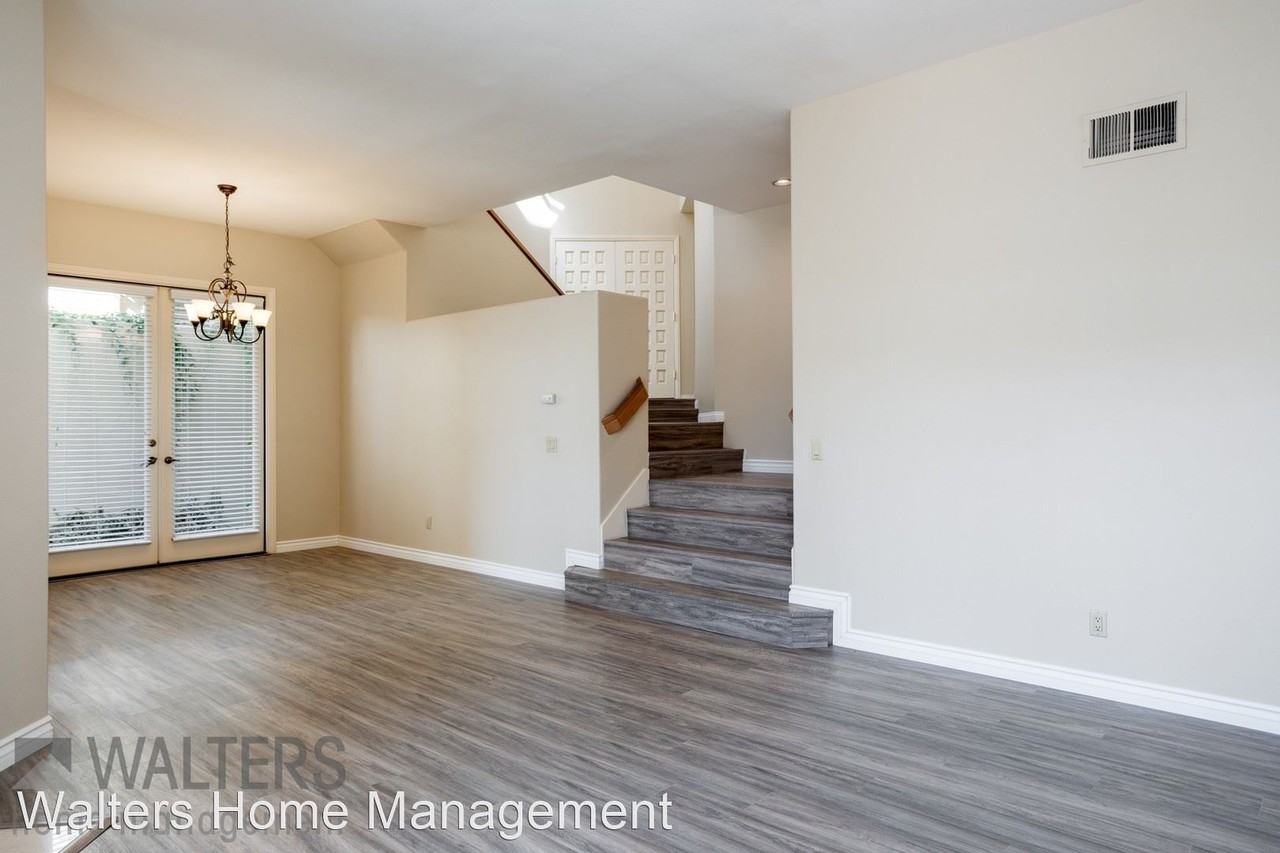 1536 Caminito Solidago - Photo 2 of 12