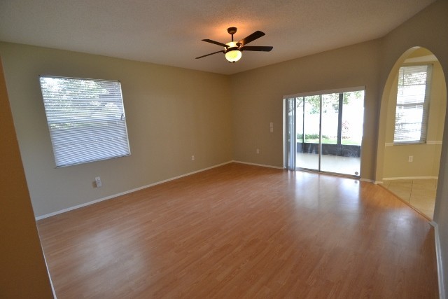 10131 Wheatland Rd - Photo 3 of 7