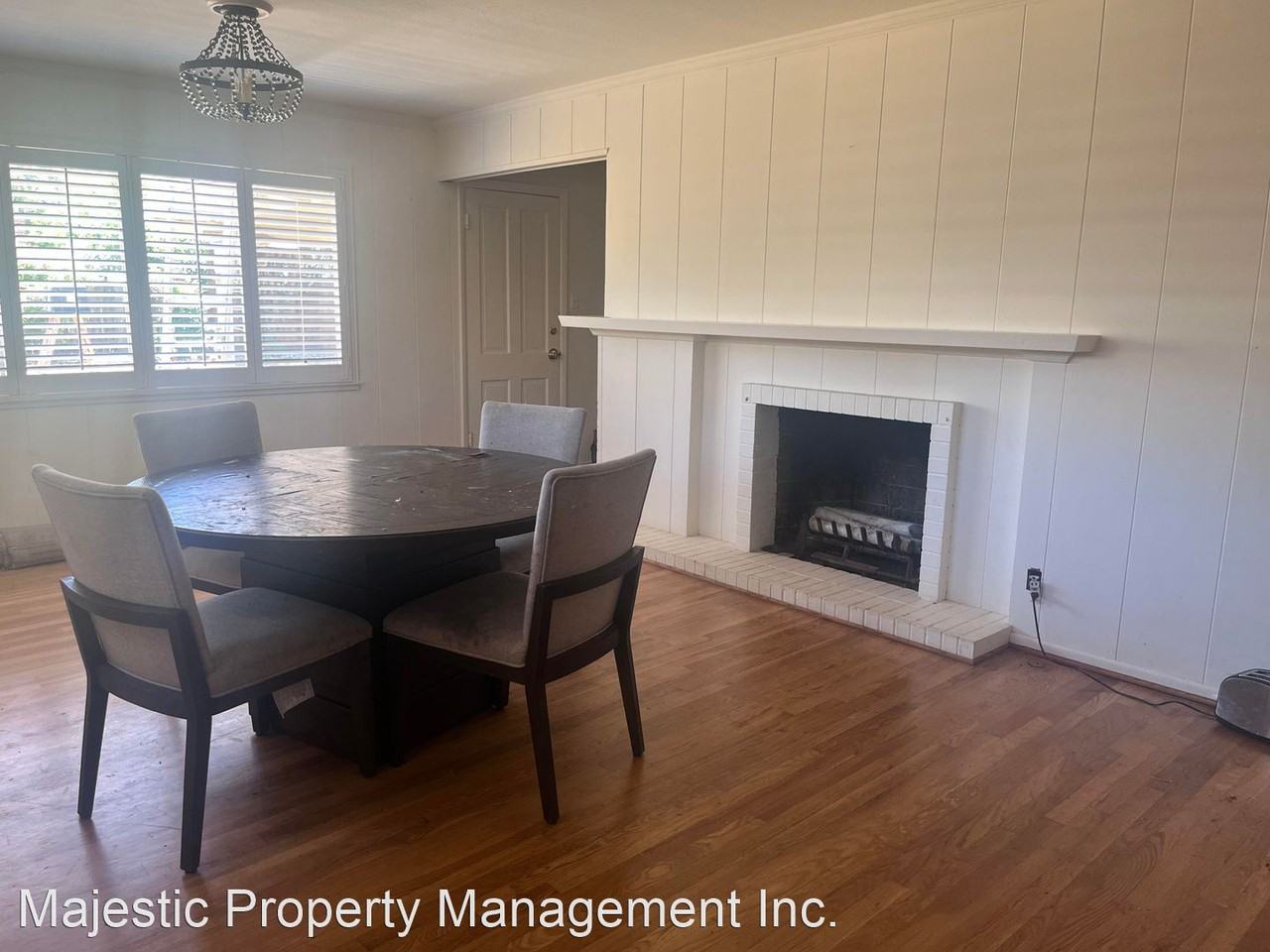 2030 W Benjamin Holt Dr - Photo 3 of 3