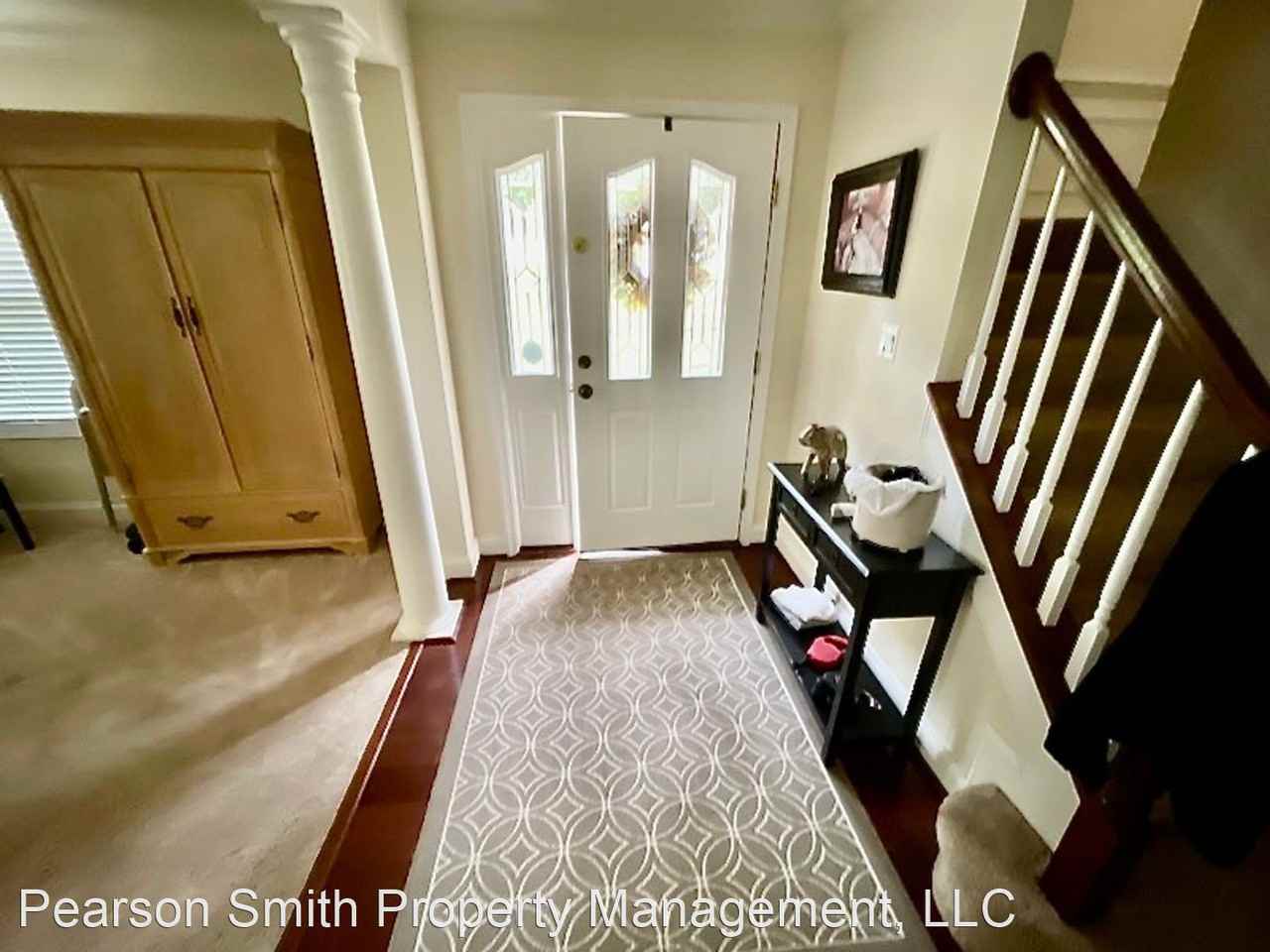 20345 Center Brook Sq - Photo 3 of 30