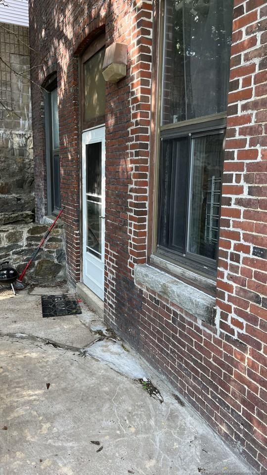 153 Main St #20 - Photo 5 of 8