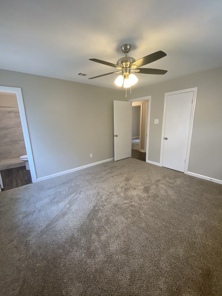 6419 Falmouth Rd - Photo 2 of 5
