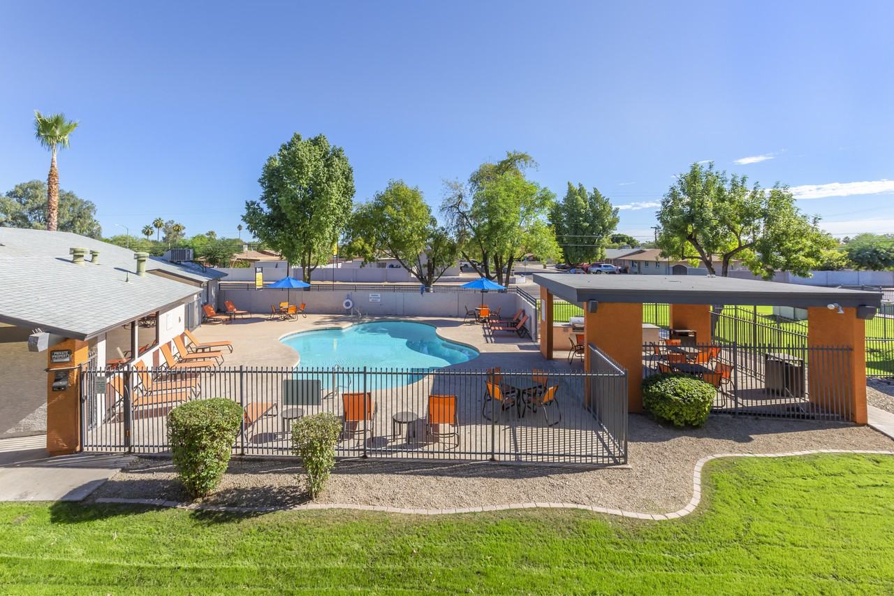 Arches Apartment Homes - Photo 3 of 17