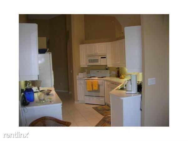 10172 Andover Coach Cir #H1 - Photo 2 of 6