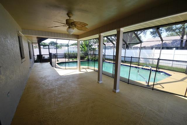 1403 Royal Grove Ln - Photo 2 of 7