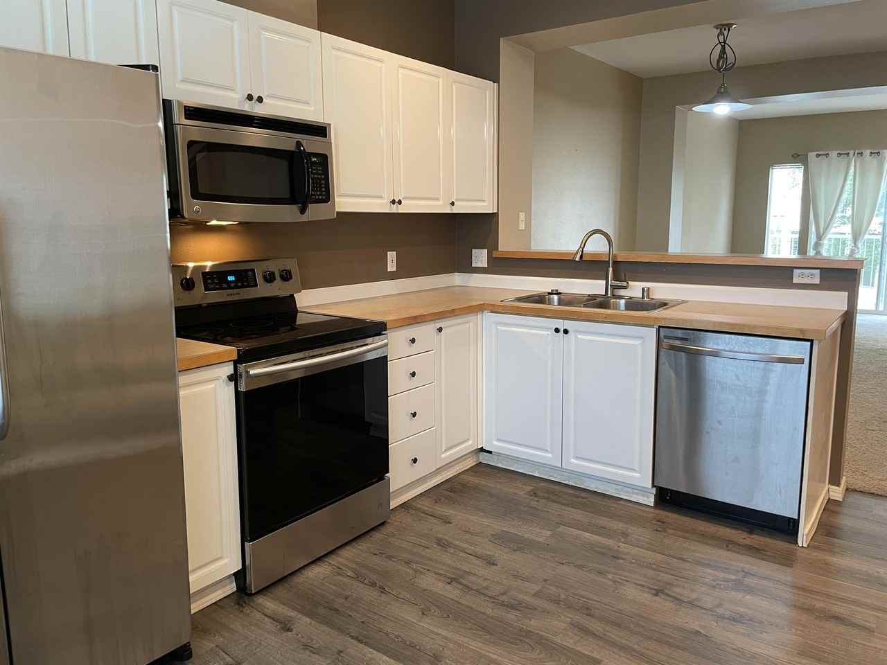 16341 118th Ln Ne #1 - Photo 4 of 13