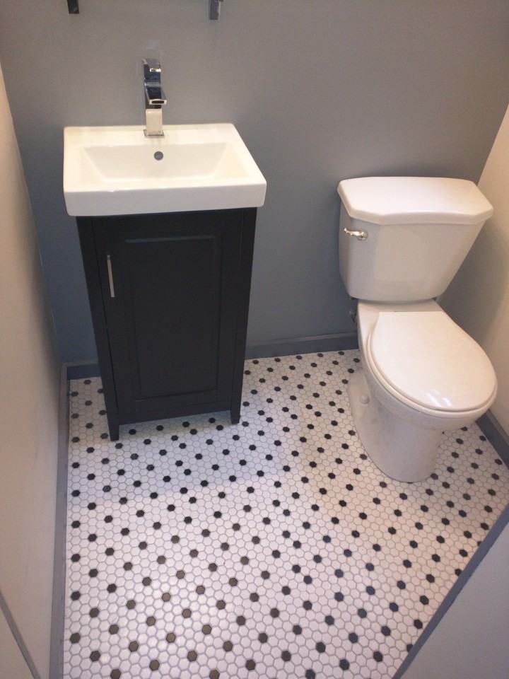 1183 College Street - Photo 4 of 12