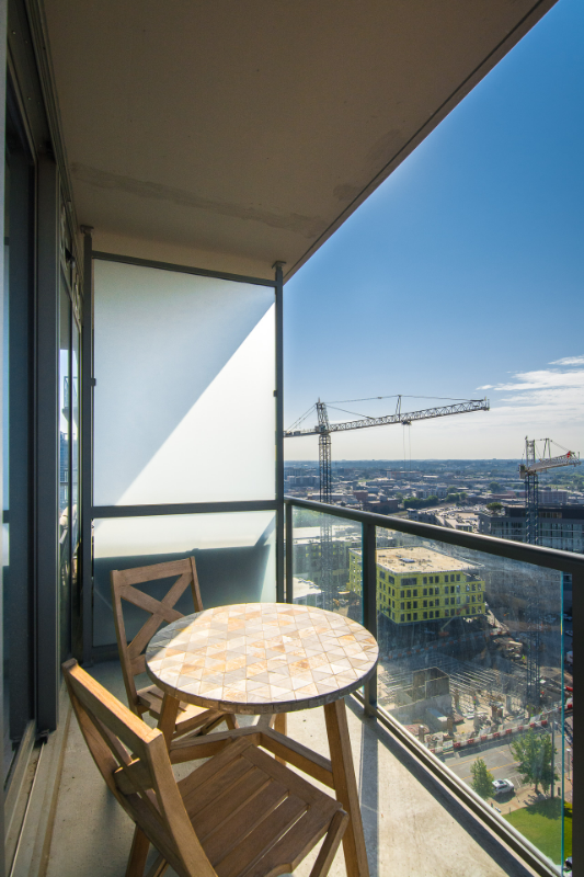 1212 Laurel St #1709