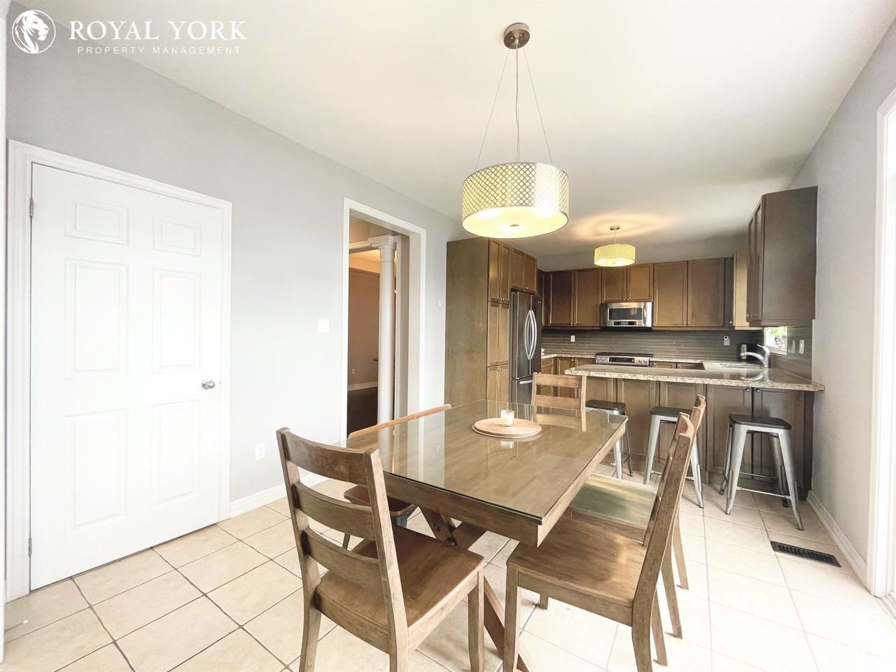 16 Heron Hollow Ave - Photo 3 of 45