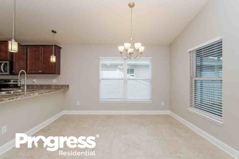 7163 Wirevine Dr - Photo 2 of 11