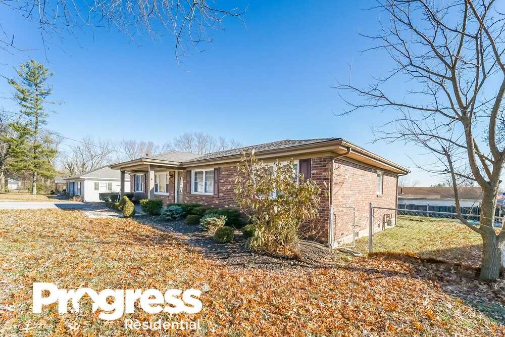 6506 Missionary Ridge Dr - Photo 3 of 25