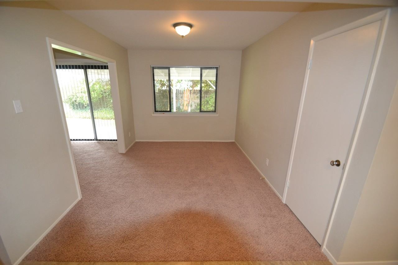 5115 Corvet Way - Photo 3 of 8