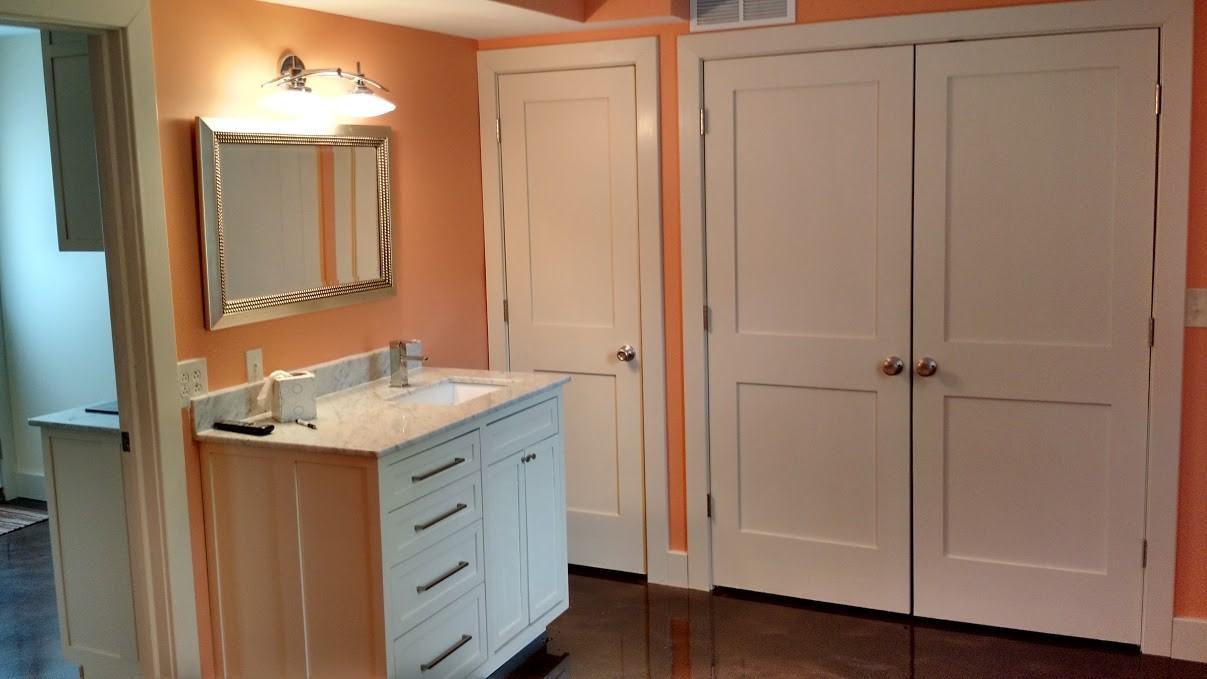 377 Edgewater Rd - Photo 2 of 9