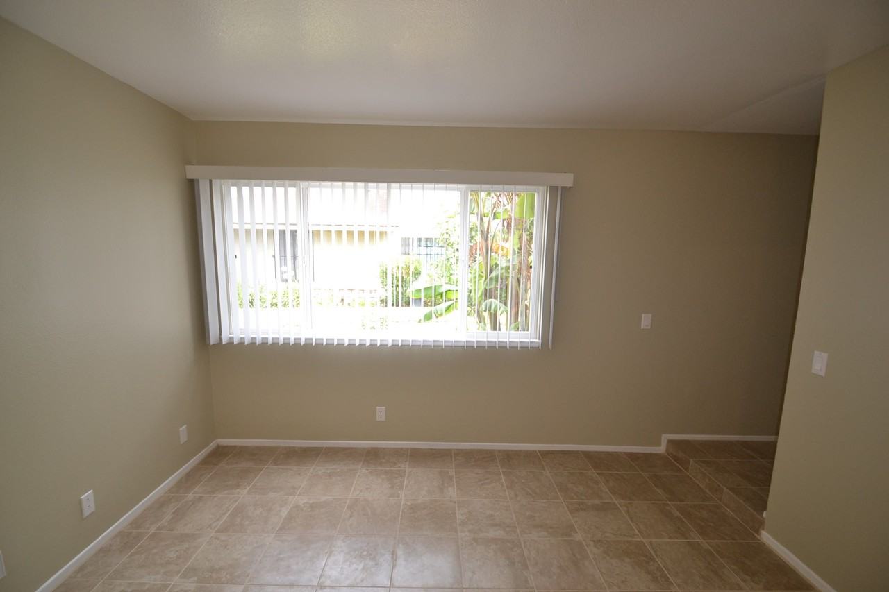 2440 El Dorado Ave - Photo 3 of 7