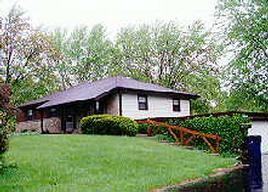 7000 N 102nd St - Photo 2 of 9