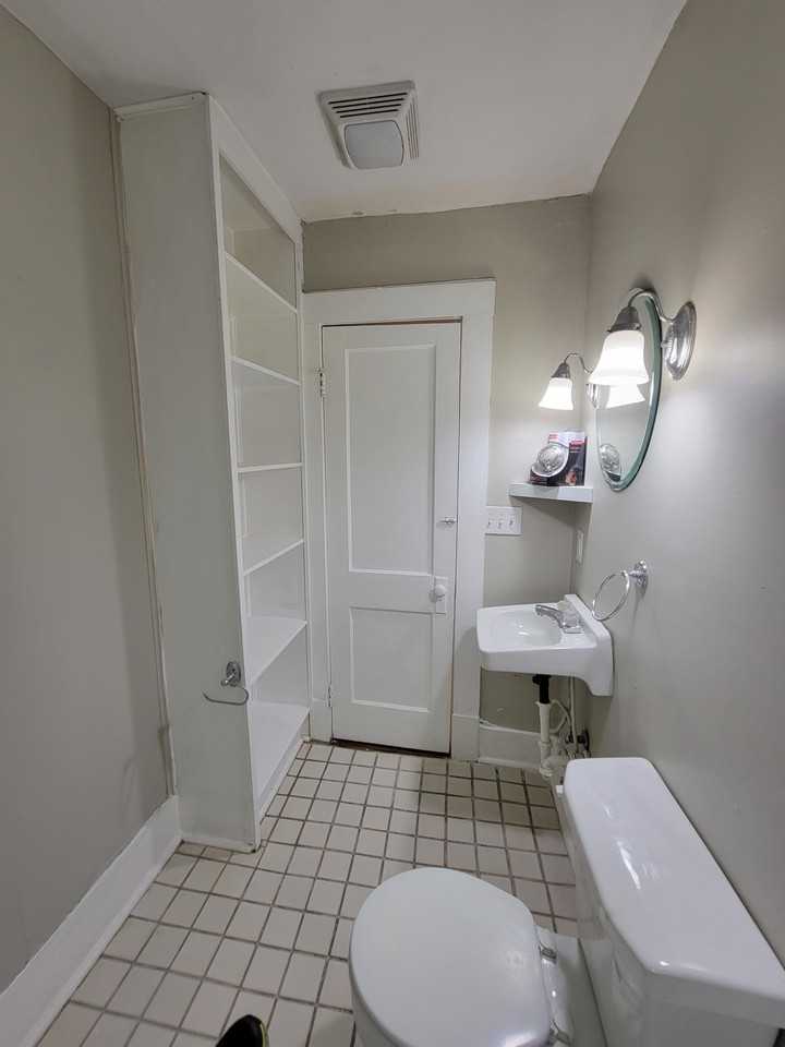 3806 N State St - Photo 2 of 11