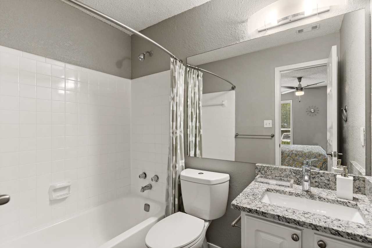 The Addison at Sandy Springs Apartments 7889 Roswell Rd, Sandy