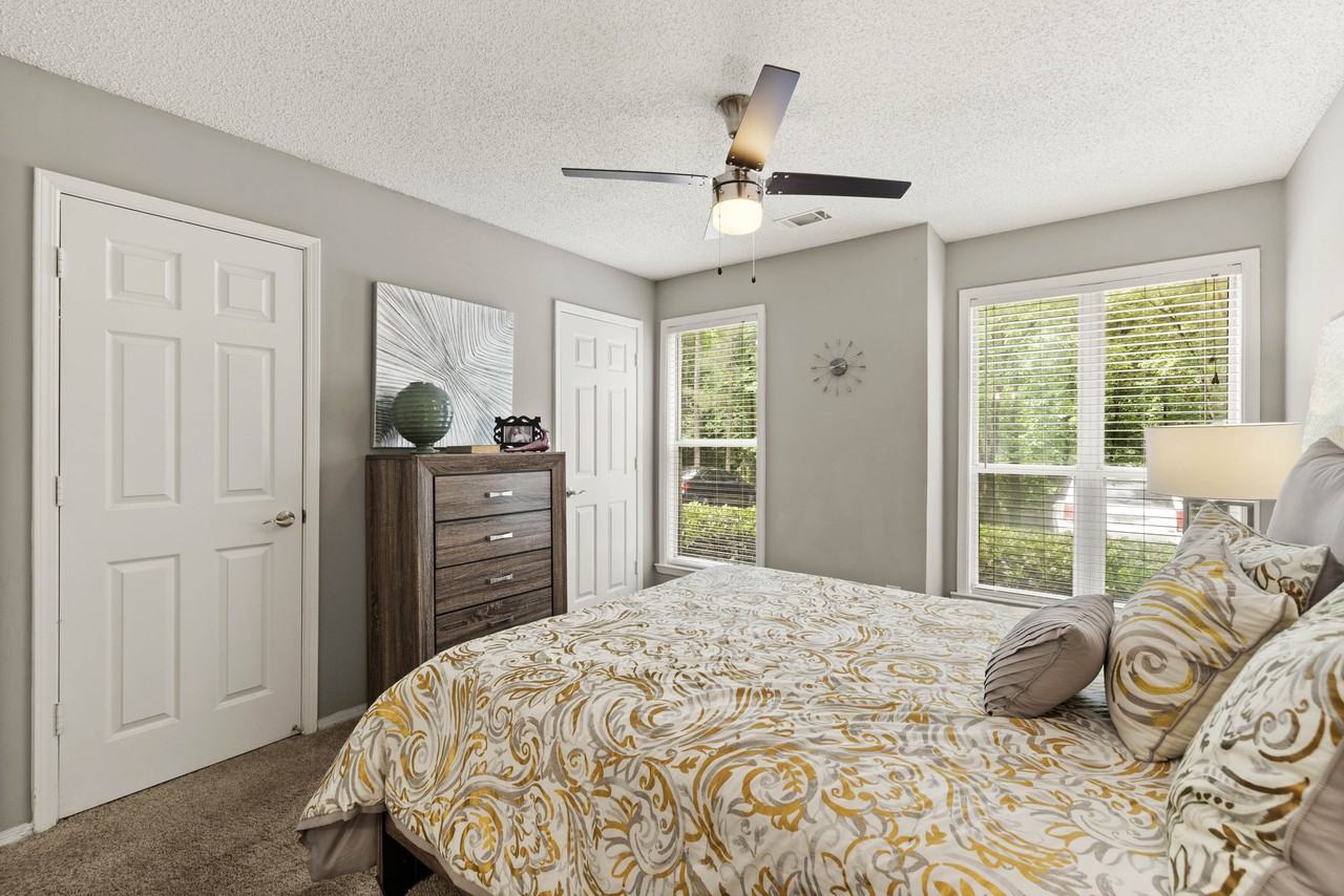 The Addison at Sandy Springs Apartments 7889 Roswell Rd, Sandy