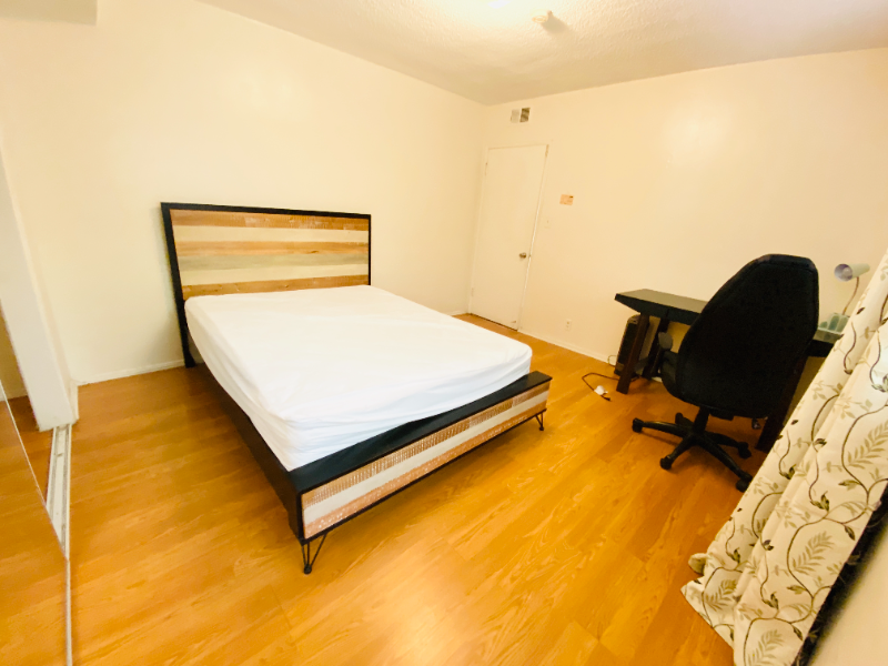 1913 Overland Avenue #1B3 - Photo 2 of 13