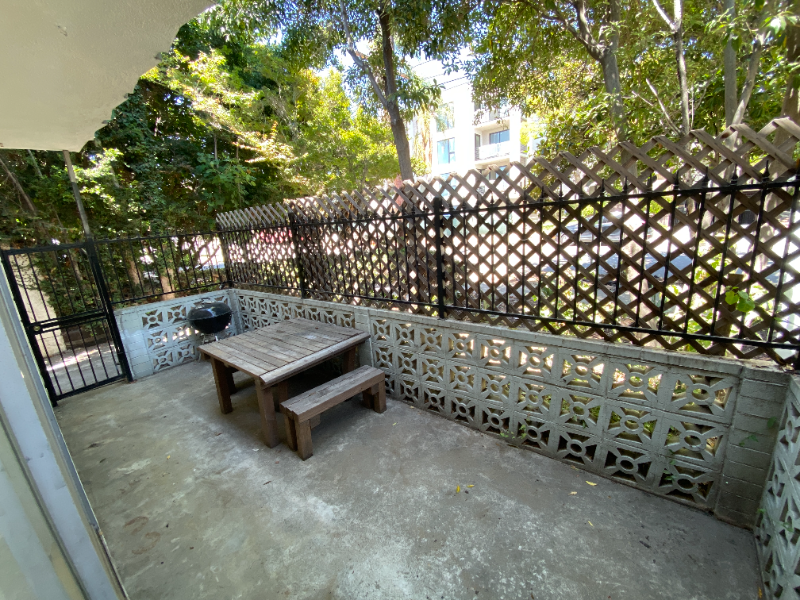 1913 Overland Avenue #1B3 - Photo 4 of 13