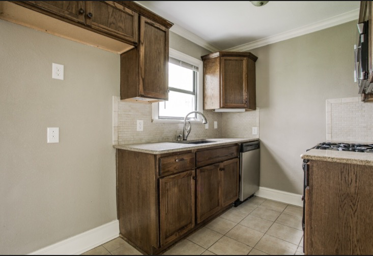 417 E Holley St - Photo 7 of 23