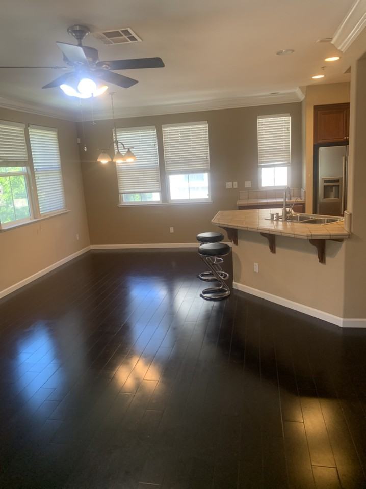 850 Summer Lane - Photo 3 of 20